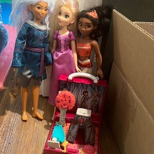 Disney doll set